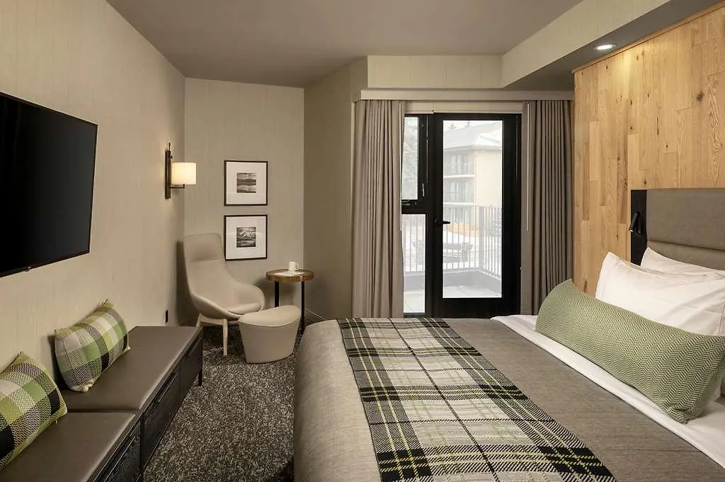 Peaks Hotel And Suites Banff Canada