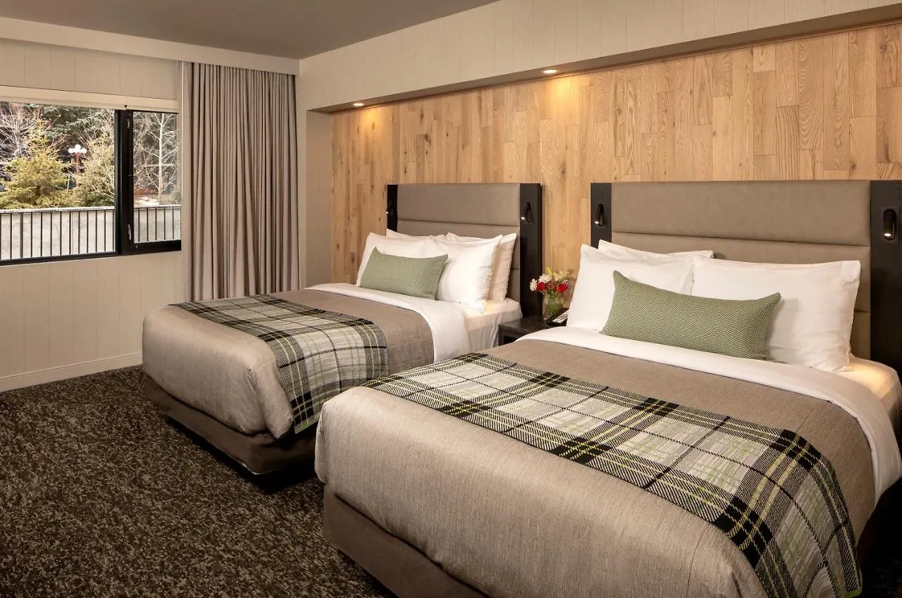 Peaks Hotel And Suites Banff