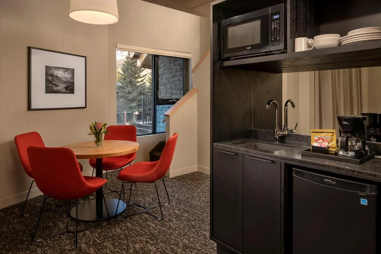 Peaks Hotel And Suites Banff