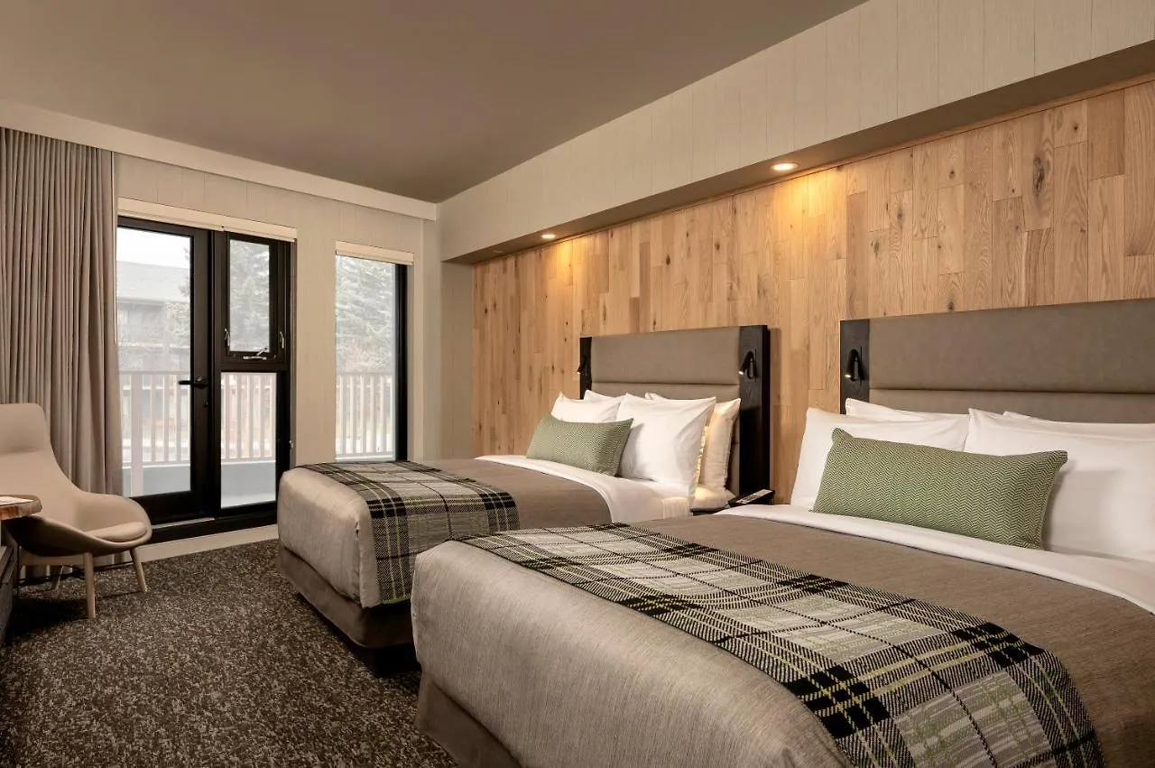 Peaks Hotel And Suites Banff