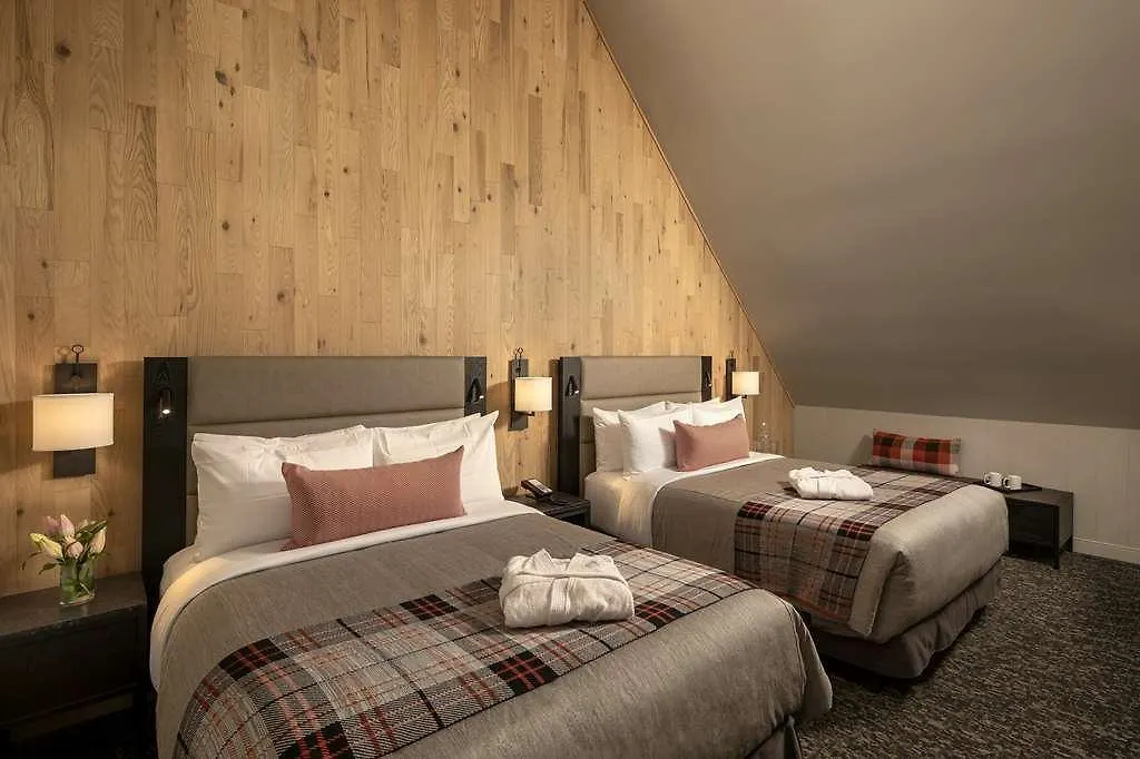 Peaks Hotel And Suites Banff